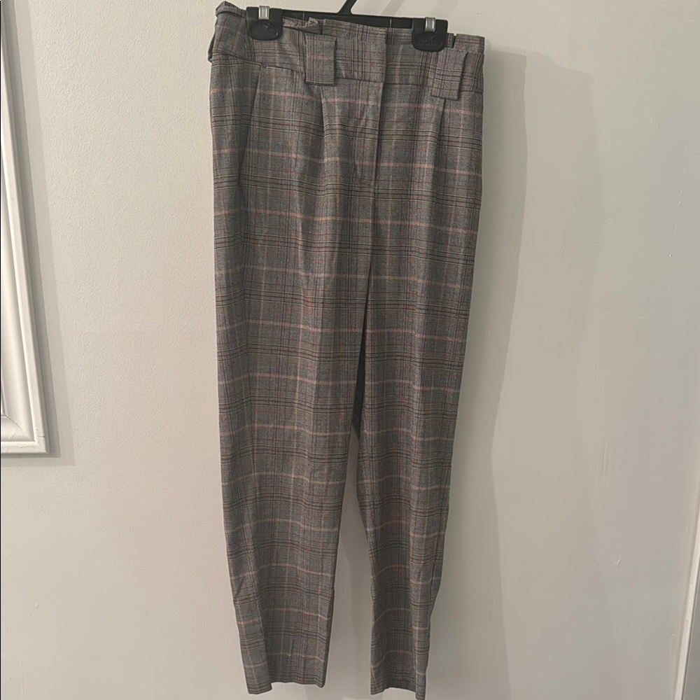 Express Gray Ankle Cropped Pants with Plaid Pattern